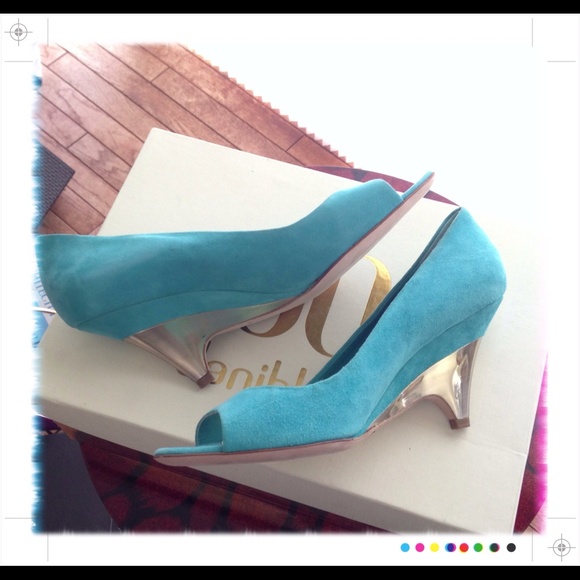 🌹HOST PICK🌹Miu Miu Turq Suede Peeptoe Pumps7 - Picture 3 of 6